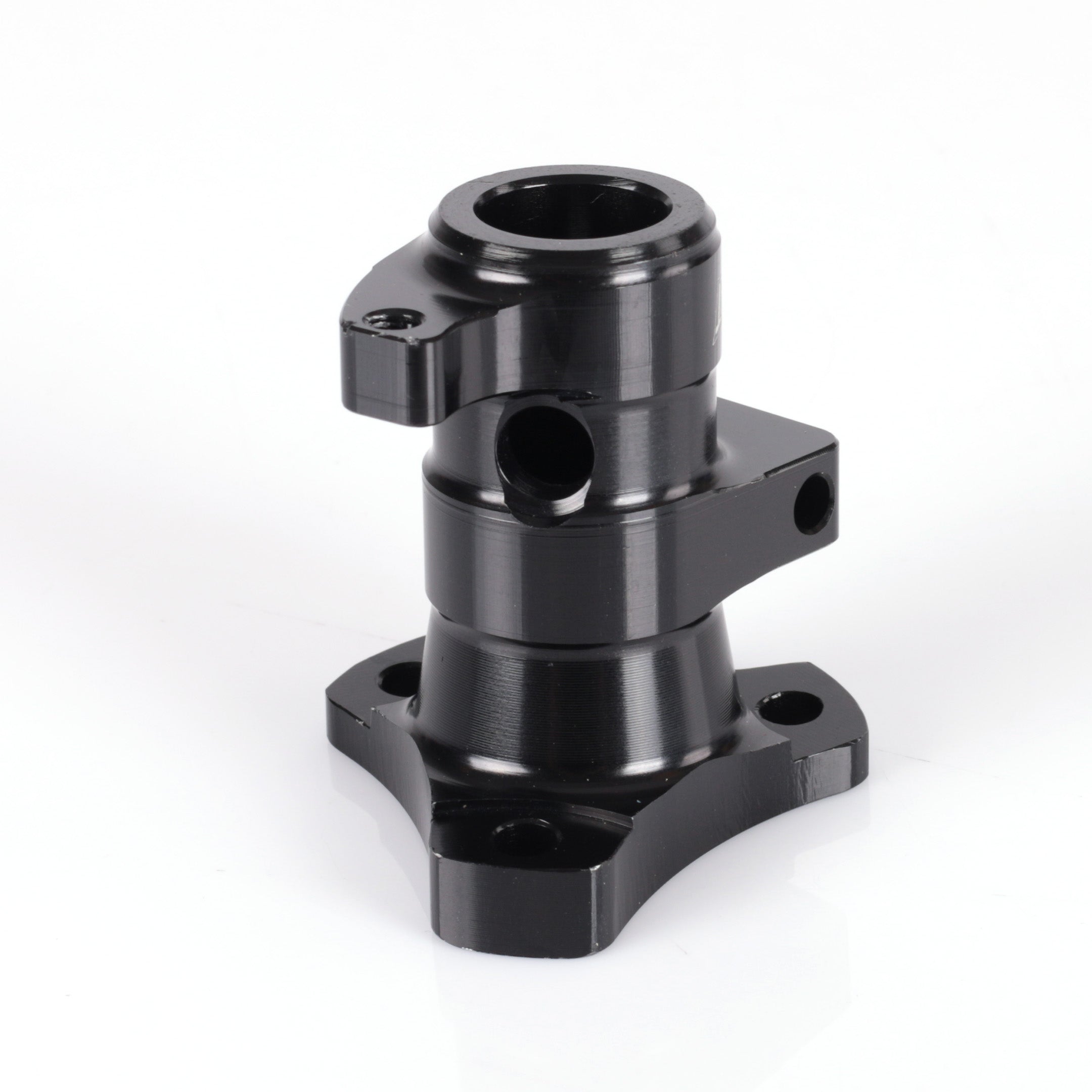 Steering wheel hub tilted