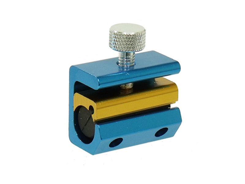 Cable lubricator tool